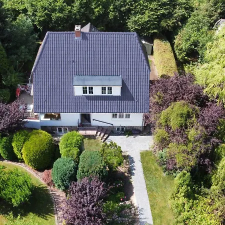 Strandhaus-seestern-vorderhaus *